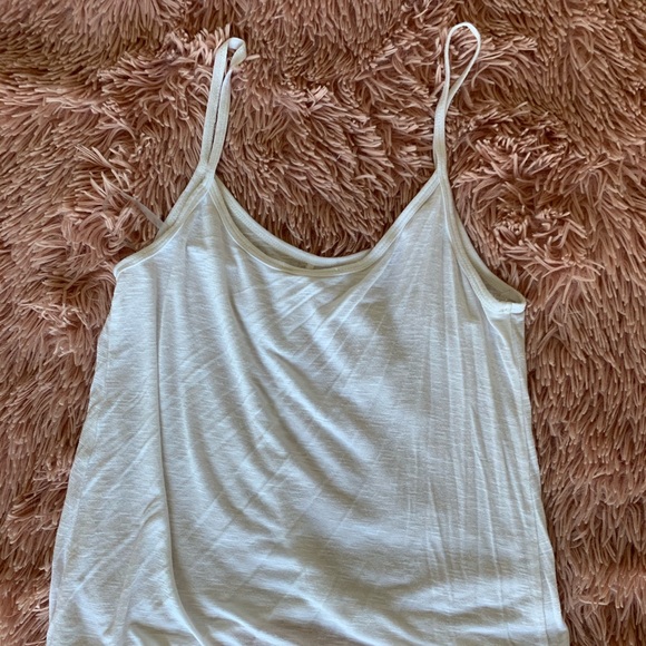 ⚡️White Tie Tank Top⚡️ - Picture 3 of 3